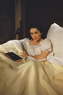 1950 Prints: Actress Elizabeth Taylor, young