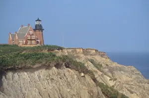 Landscapes Prints: Block Island Southeast Lighthouse Overlooking a Cliff, Rhode Island
