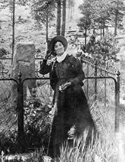 Mount Prints: Calamity Jane At Wild Bill Hickok's Grave, 1903