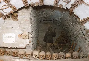 Tourist Prints: Catacombs