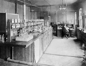 Chemist Prints: Chemist's Laboratory