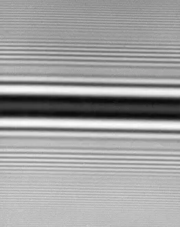 Distribution Prints: Fresnel Diffraction by Thin Wire