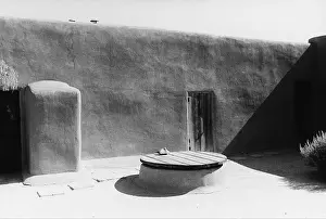 1971 Prints: Georgia O'Keefe's home, 1971