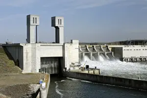 : Ice Harbor Hydroelectric Dam, Snake River, Washington