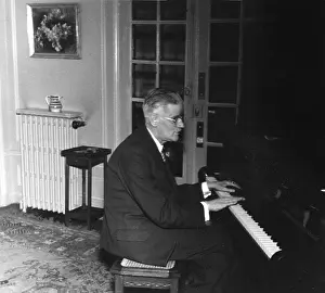 Playing Prints: James Joyce at the Piano, 1939