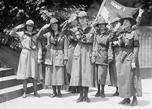 Prints of Girl Scouts. Troop #1. Mrs. Juliette Low, founder, right. Elenore Putsske, center. Evaline Glance, 2nd from right : Juliette Gordon Low, Founder of the Girl Scouts of America