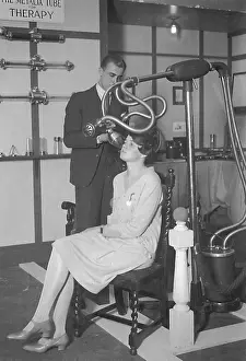 Tomogram Prints: The Metalix Tube For Therapy, 1928