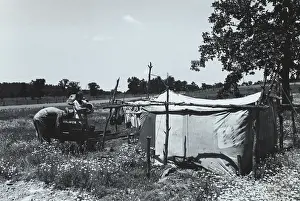 Depressed Prints: Migratory Workers During the Depression