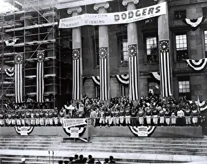 Baseball Prints: Pennant-Winning Reception