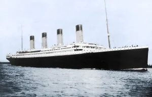 Titanic Prints: RMS Titanic, 1912