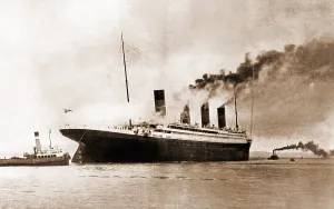 Titanic Prints: RMS Titanic, 1912