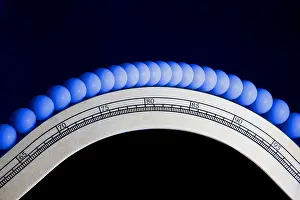 Force Prints: Rolling Energy