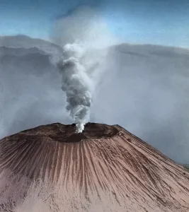 Volcanoes Prints: Vesuvius Eruption