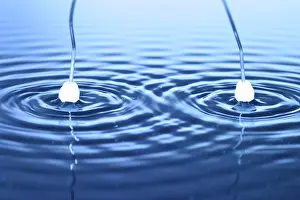 Mixed Science Images Prints: Water waves